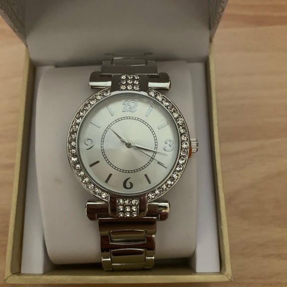 Charter club bigger watch silver - Picture 5 of 5